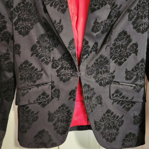 Apostrophe Black Floral Velvet Embossed Jacket - Picture 2 of 9
